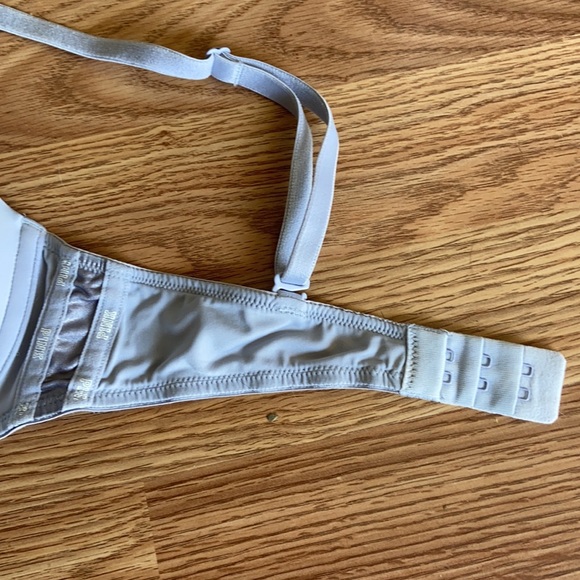 PINK vs lavender wear everywhere push up bra in size 34C - Picture 2 of 6